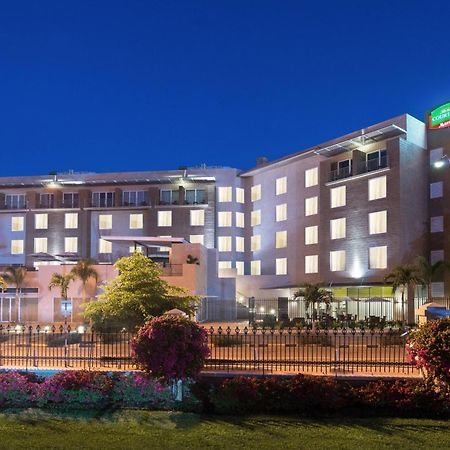 Courtyard By Marriott Kingston, Jamaica Hotel Exterior foto